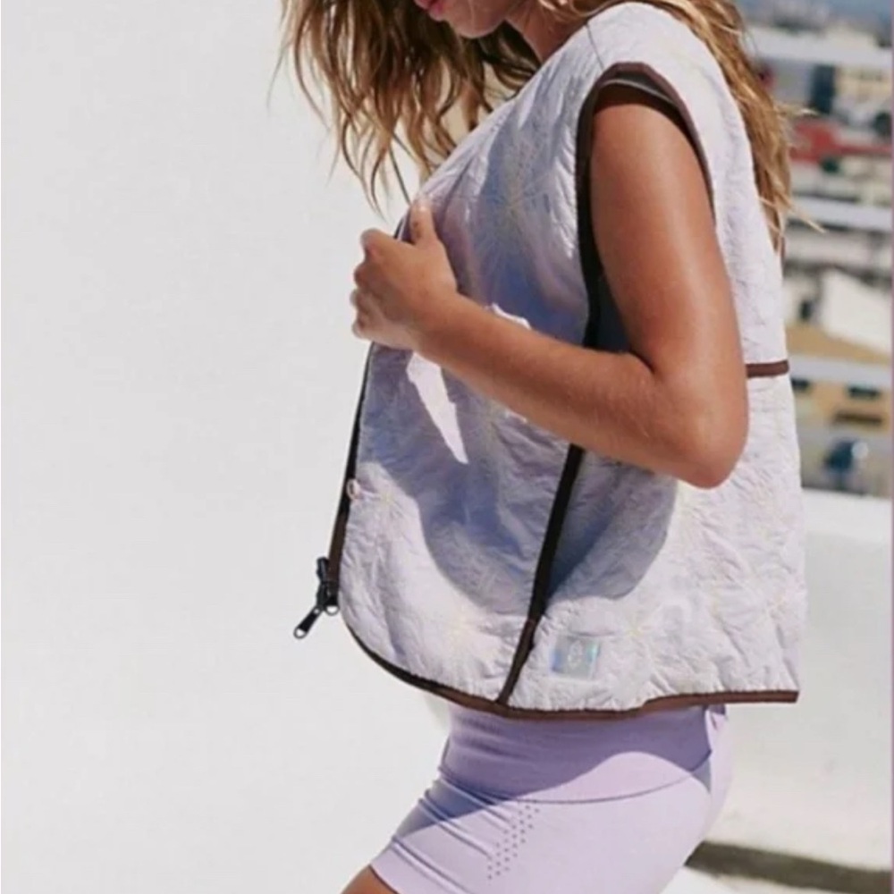 Free People Movement-Kacie Reversible Quilted Liner Vest (Light Purple/Brown)